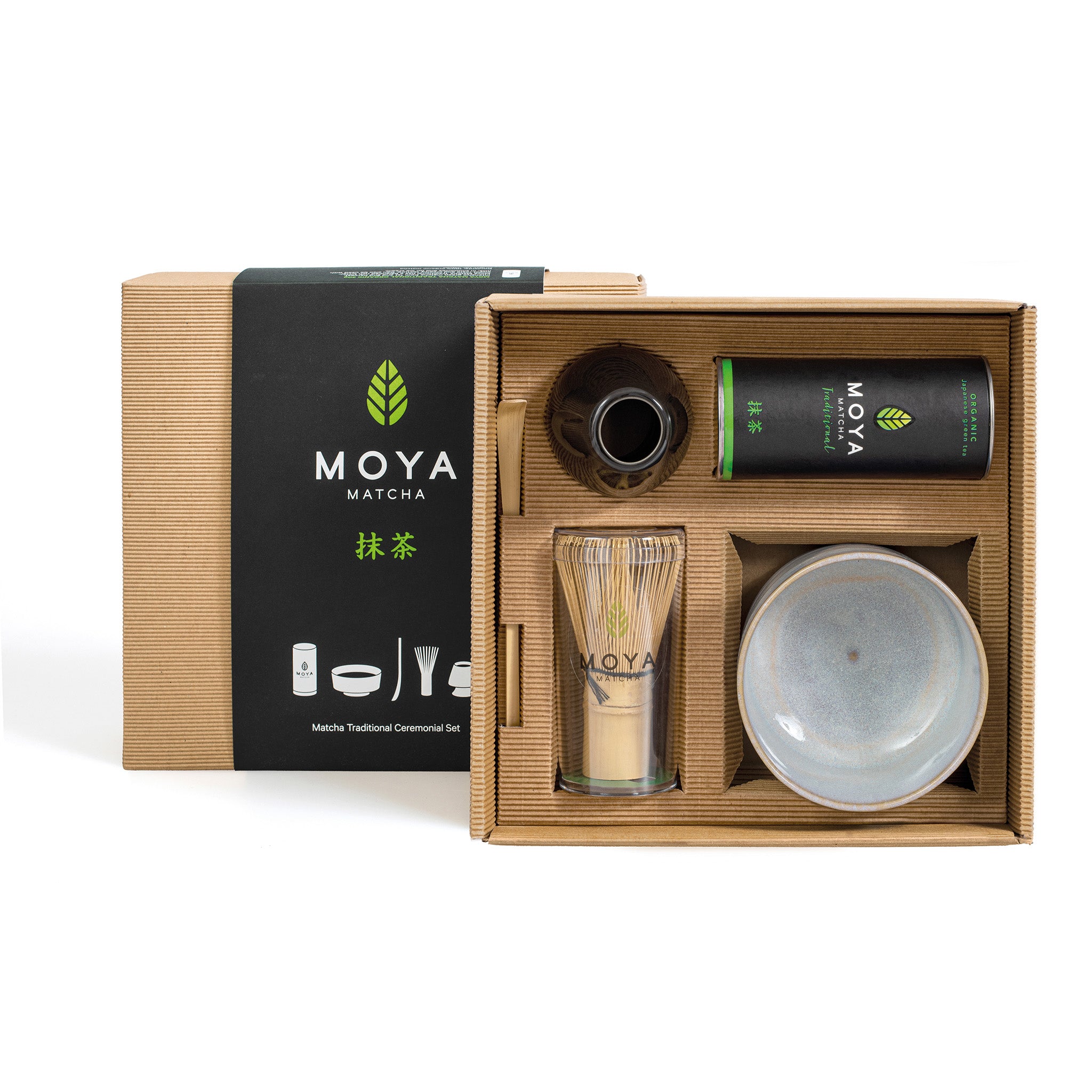 Traditional Matcha seremoniasetti